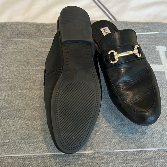 Slides - Picture 3 of 3